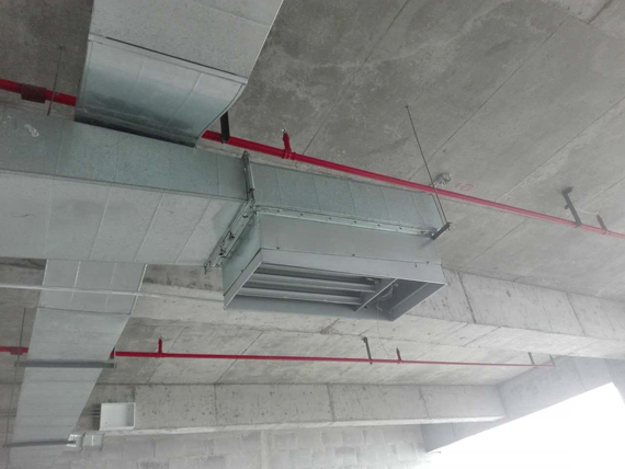 南昌中航國(guó)際廣場(chǎng)二期空調(diào)工程施工中