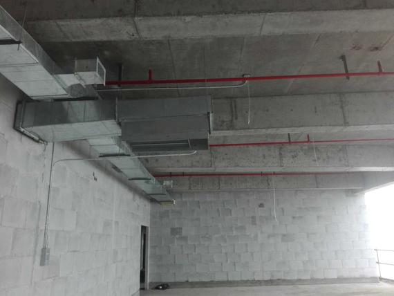 南昌中航國(guó)際廣場(chǎng)二期空調(diào)工程施工中
